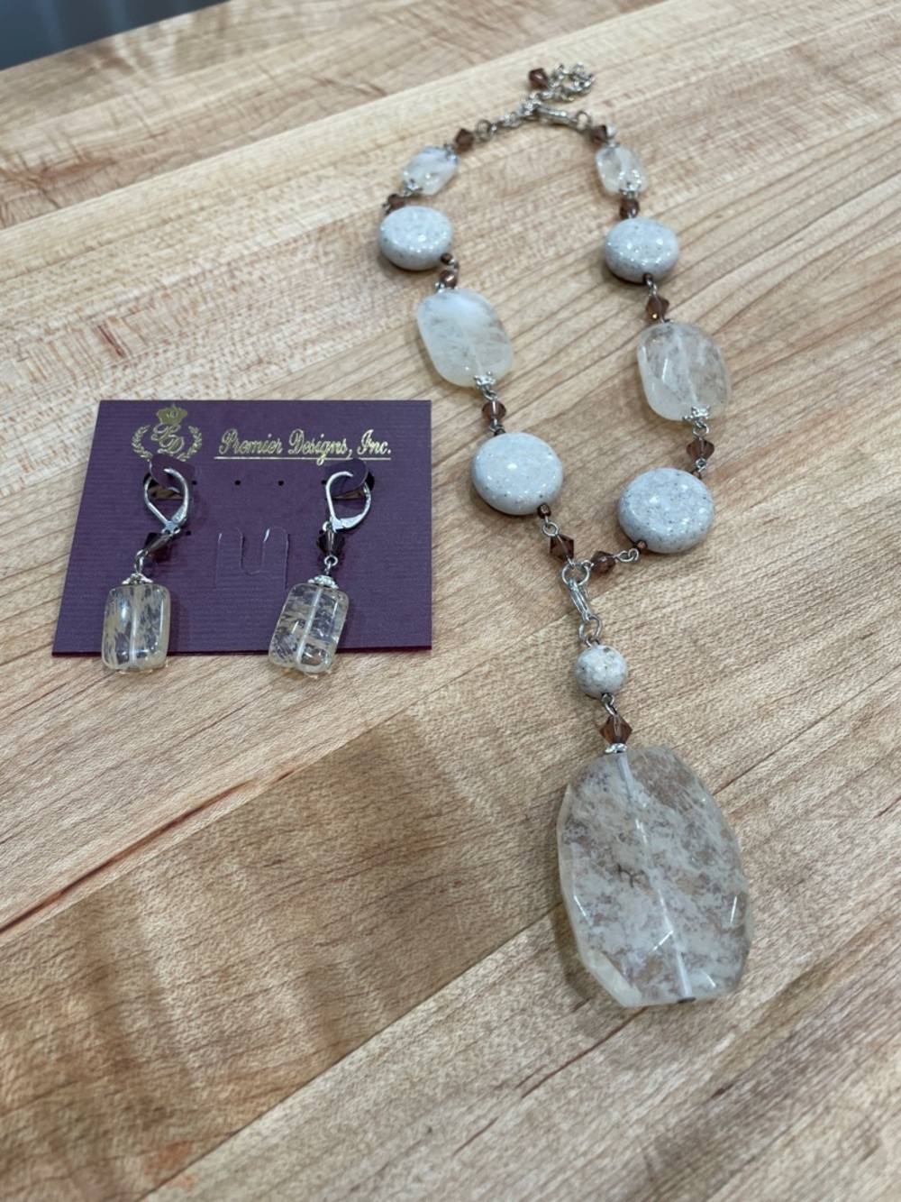 Premier Designs Cream and Clear Beaded Necklace with Dangle Pendant